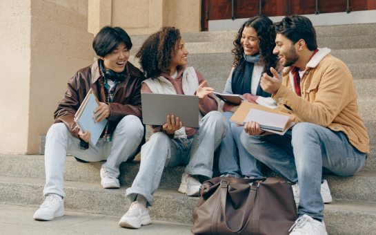 Requisitos y exenciones de la ley ACA – Estudiantes internacionales